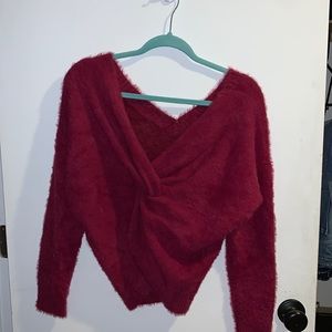 Francesca’s Small Burgundy’FuzzyknotB’ Sweater